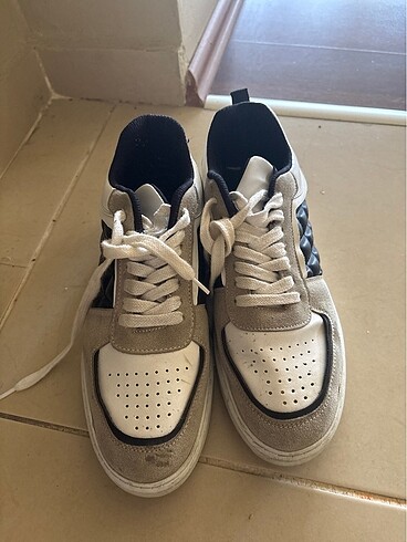 İpekyol sneaker