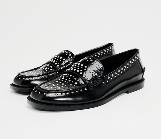 Zara Zımbalı Loafer