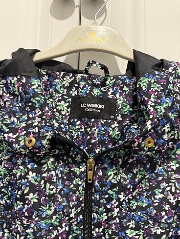 LC Waikiki Yağmurluk