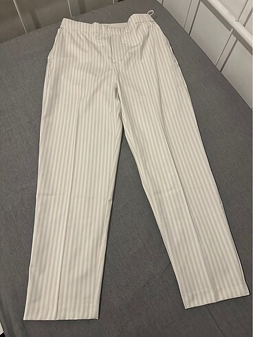 İpekyol etiketli pantalon