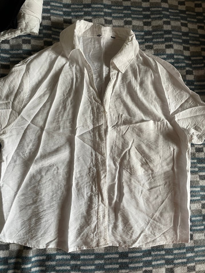 Kadın Beyaz Keten Kısa Kollu Gömlek - Görsel 3