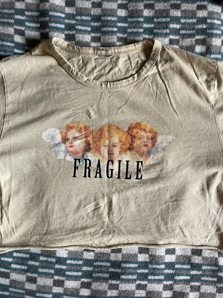 Bej Baskılı Tişört - Görsel 3