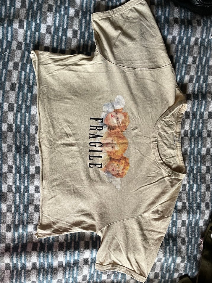 Bej Baskılı Tişört - Görsel 2