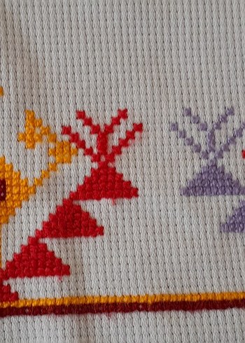 Nakışlı kanaviçe el emeği sıfır tertemiz üründür - Görsel 7