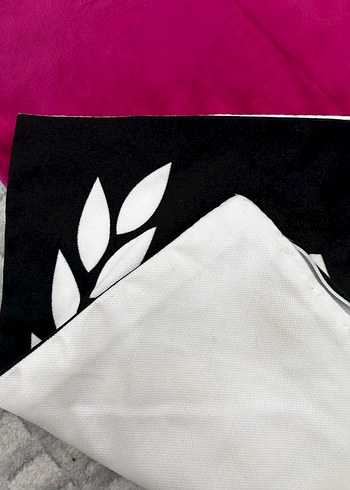 A harfi Baskılı kırlent Kılıfı - Görsel 4