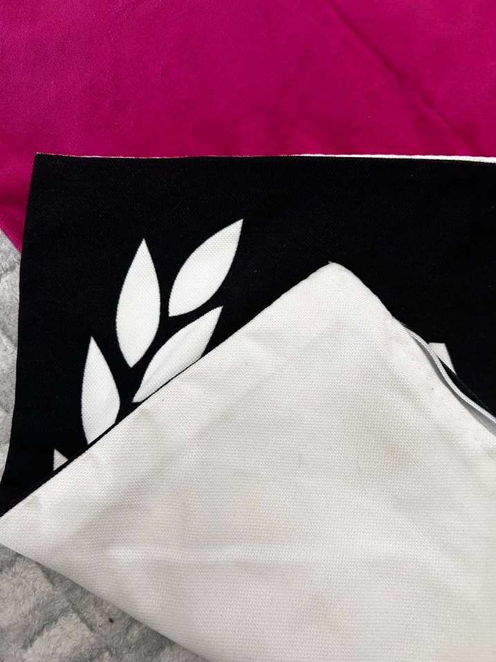 A harfi Baskılı kırlent Kılıfı - Görsel 4