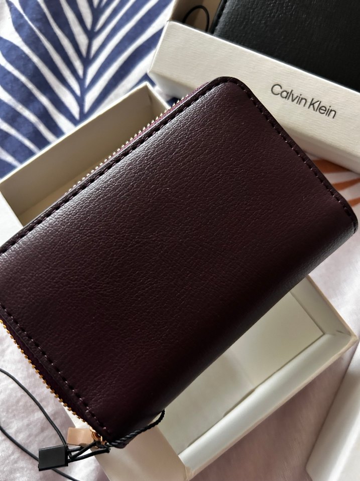 Calvin Klein Siyah Deri Fermuarlı Kadın Cüzdanı - Görsel 5