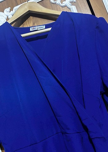 Mavi V Yakalı Salaş Uzun Elbise - Görsel 2