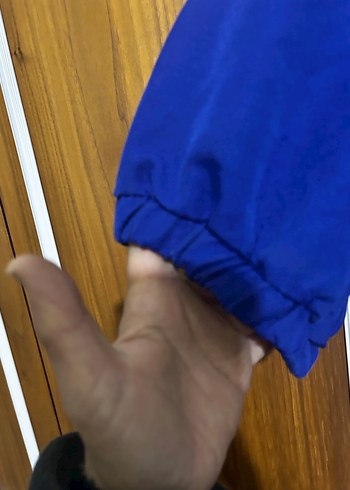 Mavi V Yakalı Salaş Uzun Elbise - Görsel 4