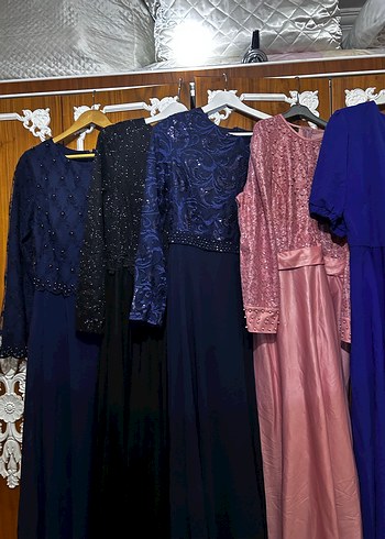 Kadın Lacivert Uzun Kollu Nakışlı Abiye Elbise - Görsel 12