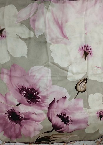 Armine Sura İpek Eşarp - Görsel 2