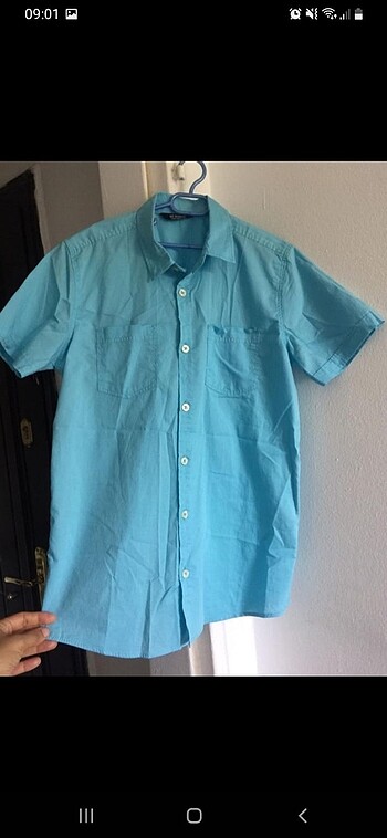 LC Waikiki erkek çocuk mavi gömlek
