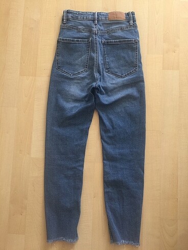 xs Beden lacivert Renk Stradivarius kotpantolon jean yüksek bel