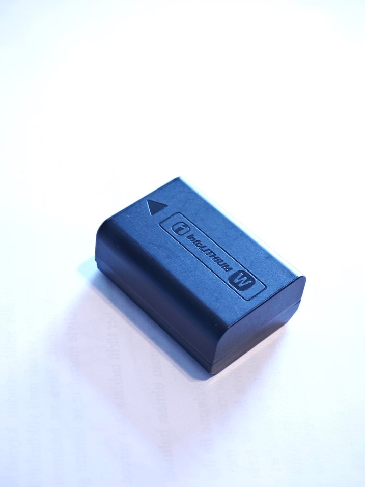 Sony FW50 Batarya Sony A7 serisi NEX Serisi ve 6000 serisi - Görsel 5