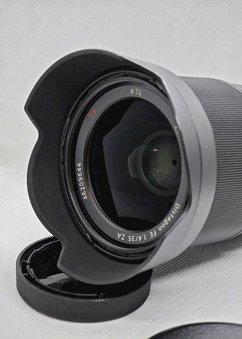 Sony Aynasız Fullframe Uyumlu 35mm 1.4 Lens Zeiss - Görsel 3