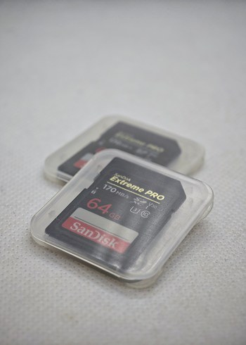 SanDisk Extreme PRO 64GB SD Hafıza Kartı - Görsel 2