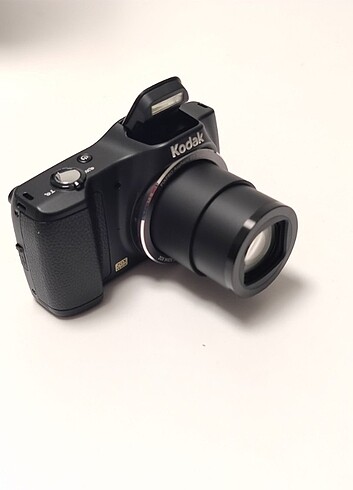Kodak Pixpro FZ201 Fotoğraf Makinesi 20X optik zoomlu