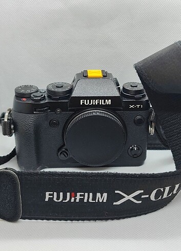 Fujifilm X-T1 Aynasız Profesyonel Fotoğraf Makinesi Body