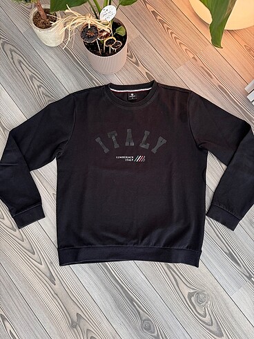 Lumberjack sweatshirt