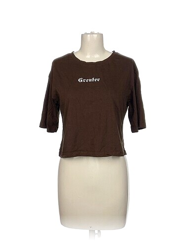 Diğer T-shirt %70 İndirimli.