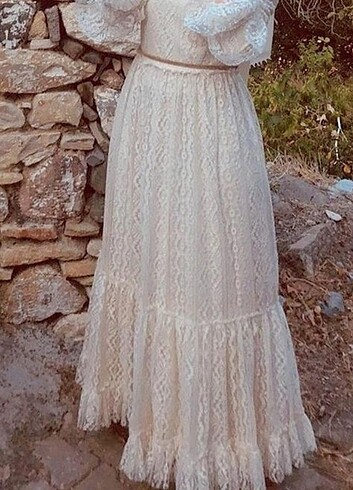 Nikah elbisesi . Dış çekim elbisesi 