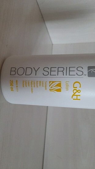  Beden Renk Amway Body Series Lotion