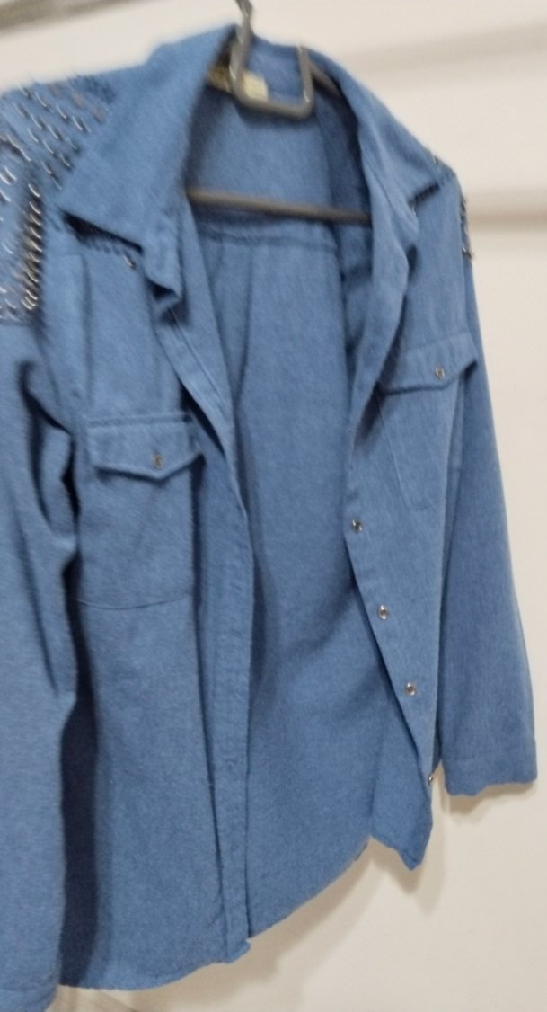 Düğmeli Gri Denim Kadın Gömlek - Görsel 2