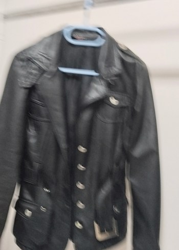 Düğmeli Siyah Deri Kadın Ceket - Görsel 3