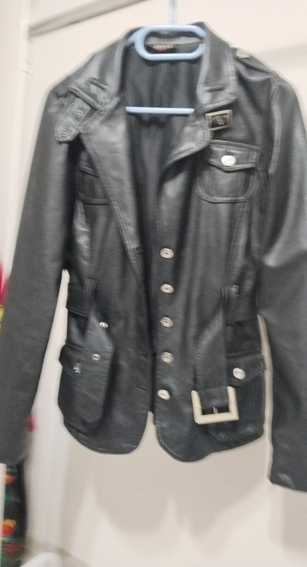 Düğmeli Siyah Deri Kadın Ceket - Görsel 4