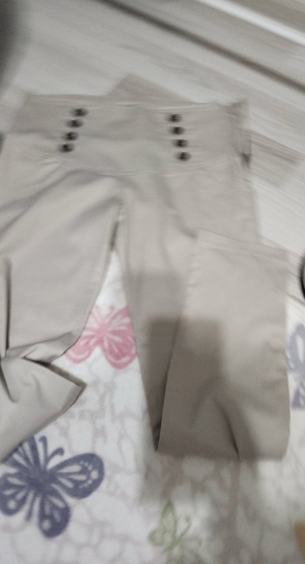 Düğmeli Bej Kadın Kumaş Pantolon - Görsel 3