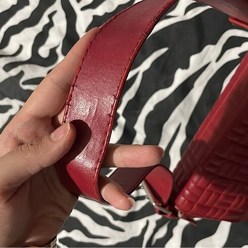  Beden bordo Renk kırmızı çanta