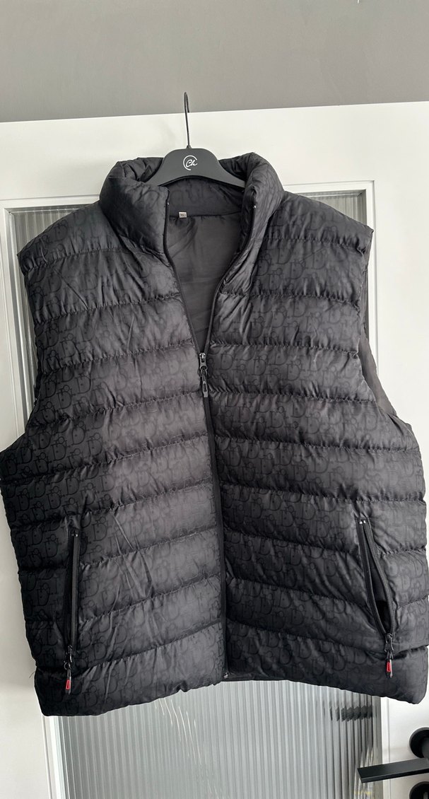 Siyah Fermuarlı Yüksek Yakalı Erkek Yelek - Görsel 3