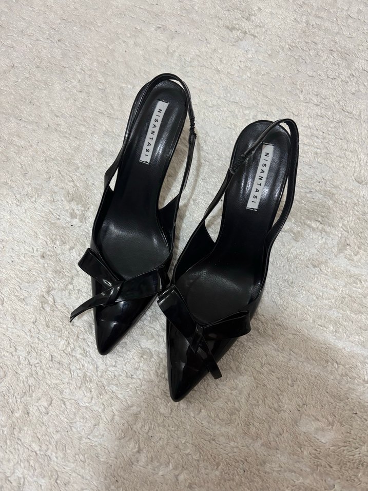 Siyah Fiyonklu Stiletto Topuklu Kadın Ayakkabı - Görsel 5