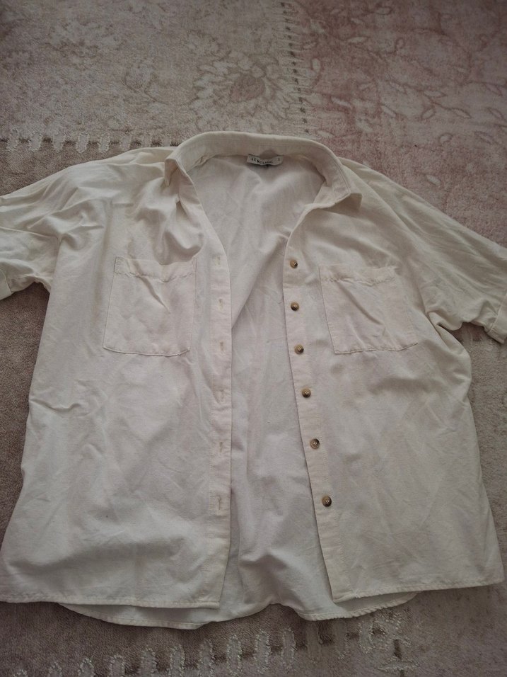 Düğmeli Beyaz Keten Kadın Gömlek - Görsel 2