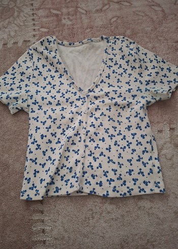 Kadın Mavi Çiçek Desenli Düğmeli V Yaka Bluz Lolita - Görsel 2