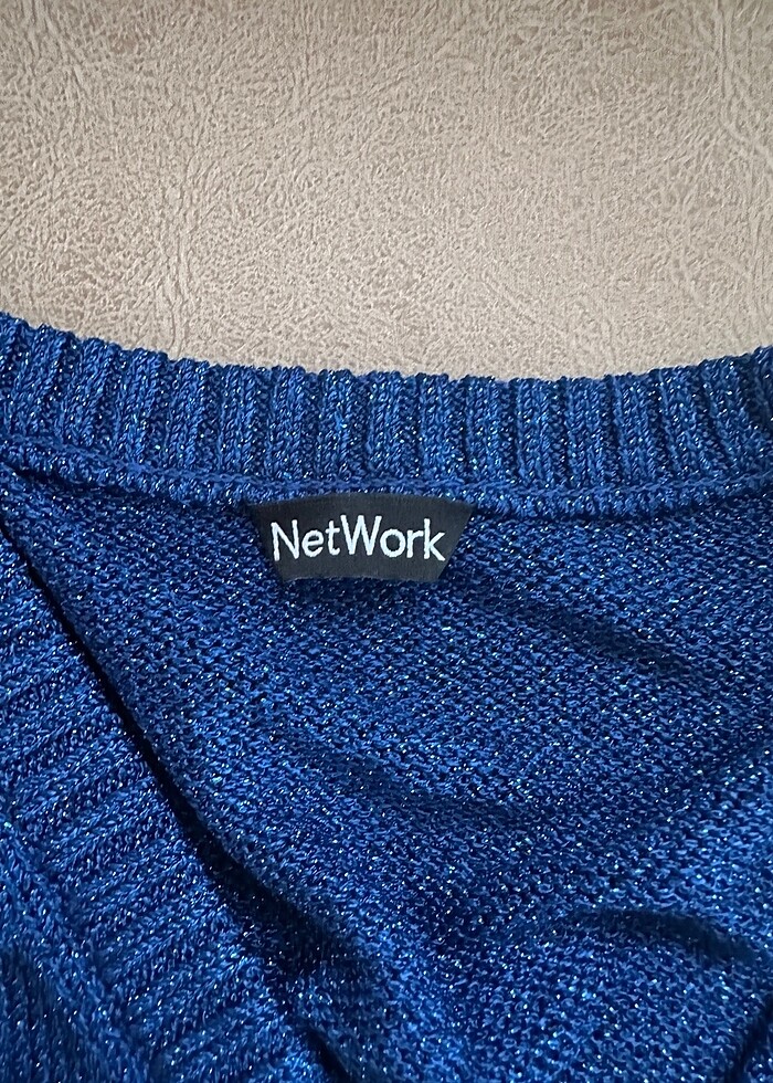 Network simli bluz - Görsel 4