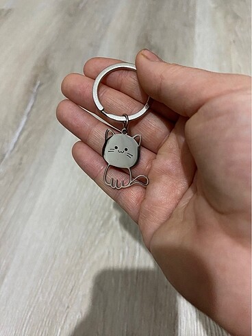Metal Kedi Figürlü Anahtarlık