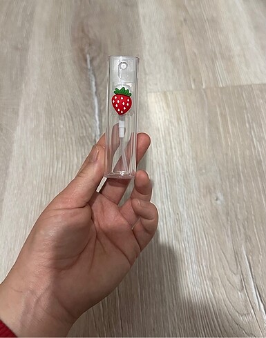 Çilek figürlü çanta boy parfüm şişesi