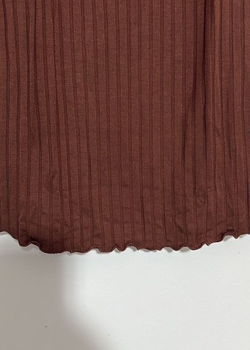 Kahverengi Yüksek Yakalı Kolsuz Kadın bluz - Görsel 4