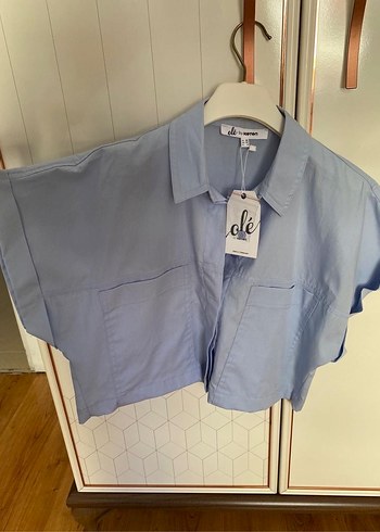 Kısa Kollu Crop Gömlek - Görsel 2