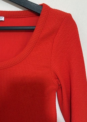 Uzun Kollu Kırmızı Crop Top - Görsel 3