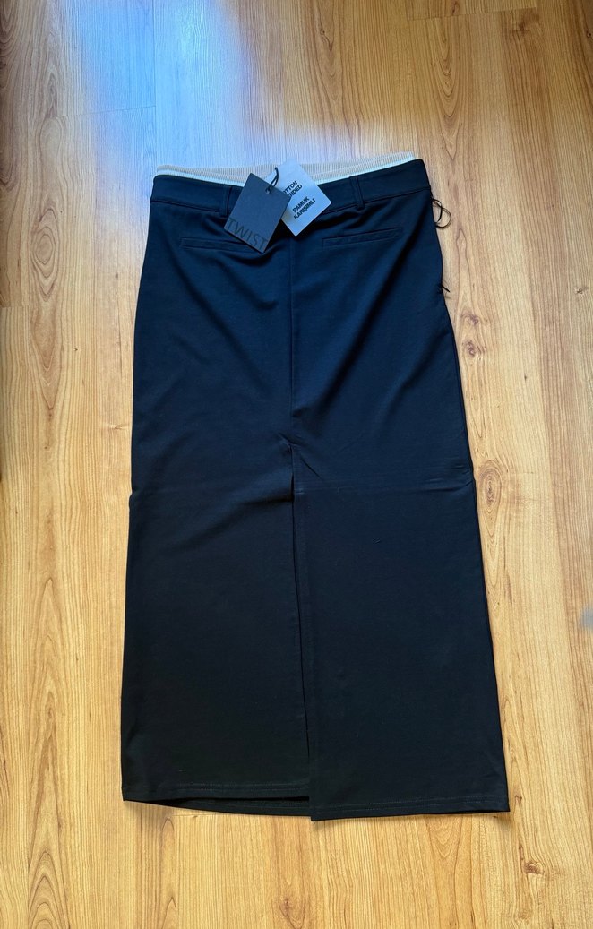 TWİST önden yırtmaçlı bel detaylı midi etek - Görsel 2