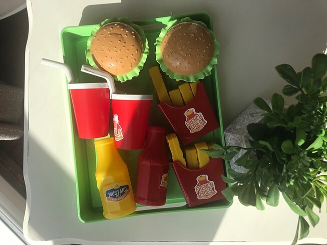 Hamburger menu oyuncagi