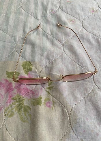 Bej Transparan Pastel Kadın Güneş Gözlüğü - Görsel 4