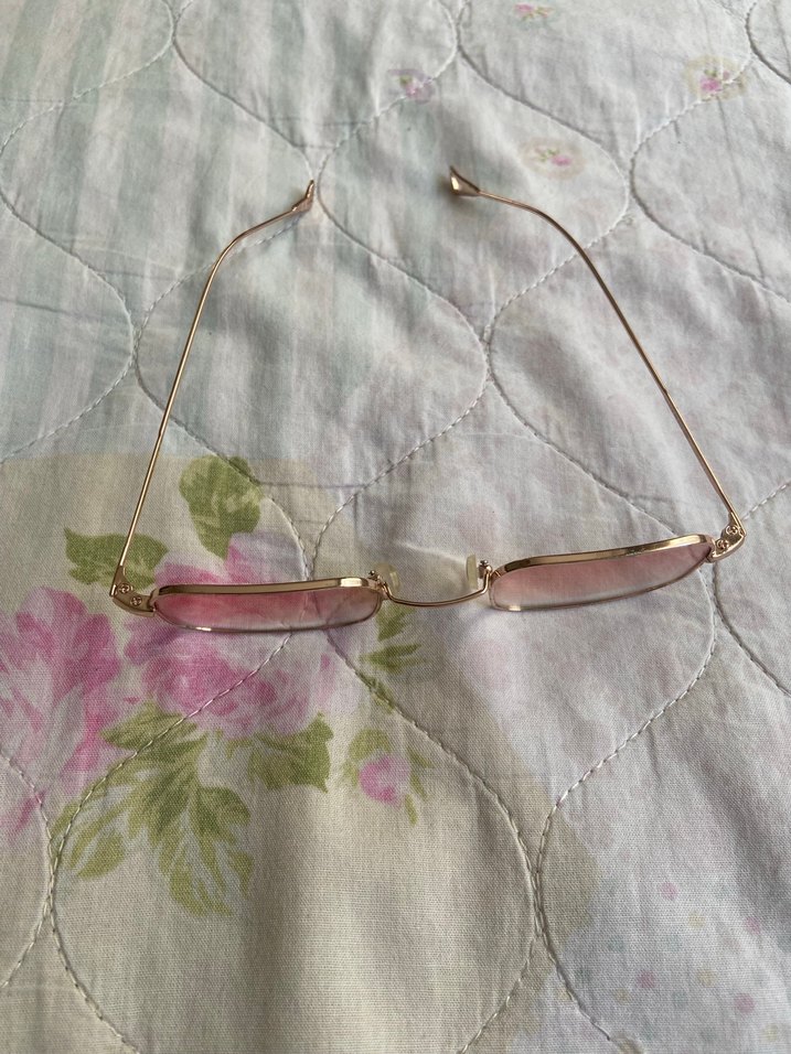 Bej Transparan Pastel Kadın Güneş Gözlüğü - Görsel 4