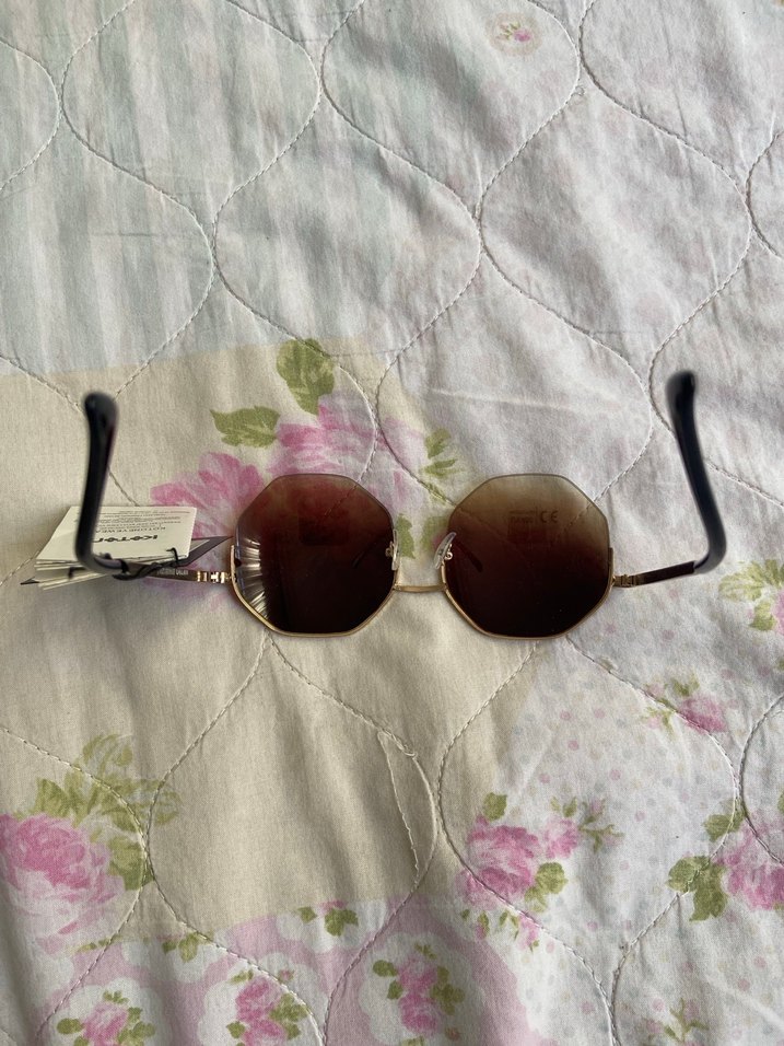 Pastel Bej Yuvarlak Kadın Güneş Gözlüğü - Görsel 3