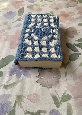 Örgü Kitap Kılıfı - Görsel 5