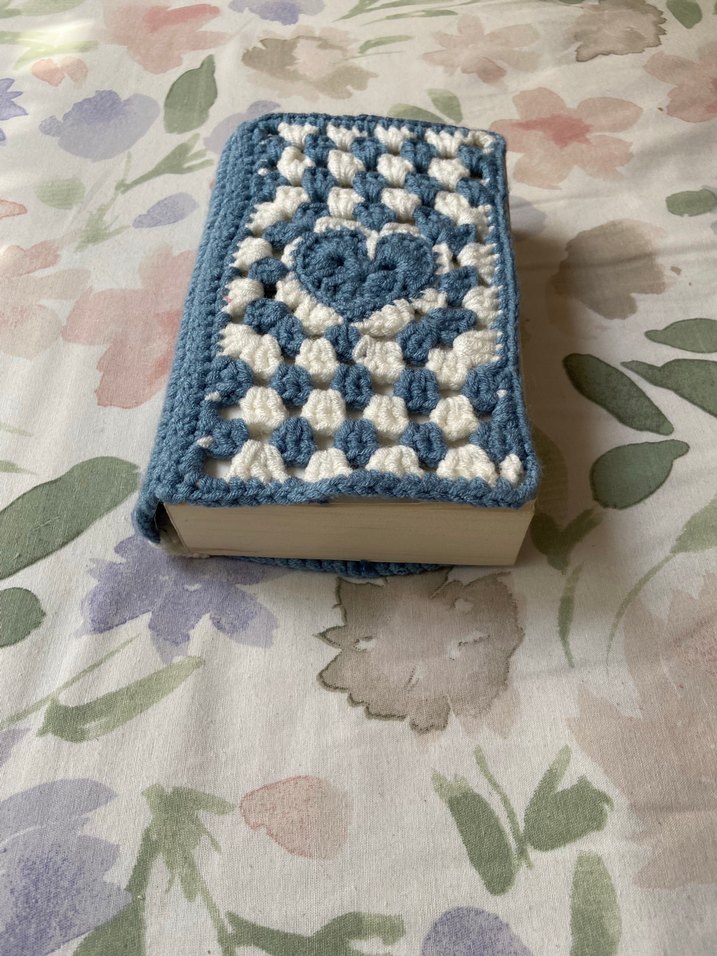 Örgü Kitap Kılıfı - Görsel 5