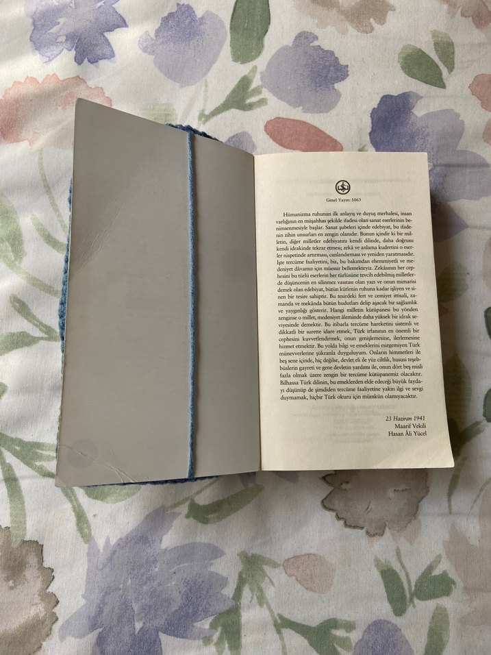 Örgü Kitap Kılıfı - Görsel 4