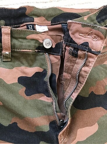 40 Beden H&M kamuflaj pantolon